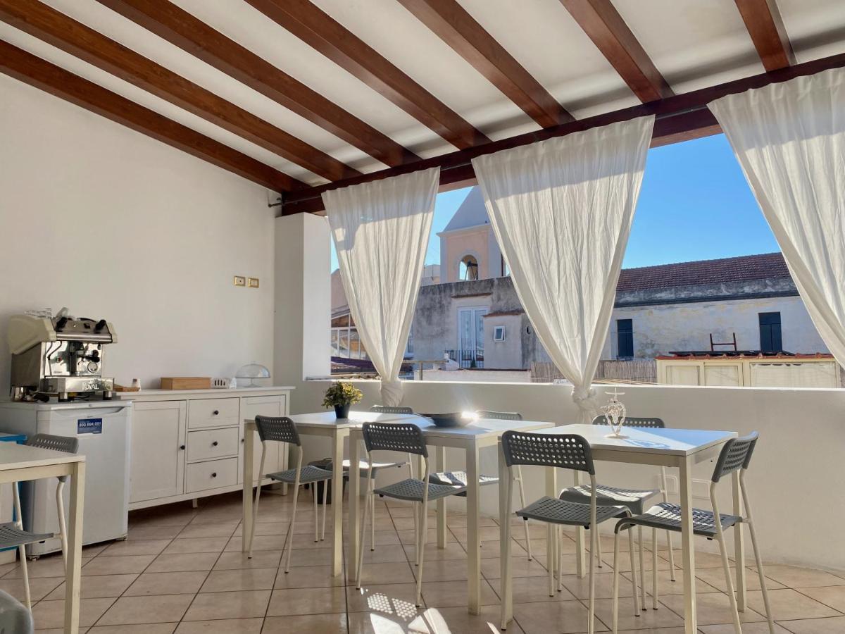 Hotel Mamamia Lipari Zewnętrze zdjęcie