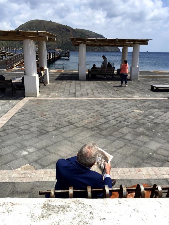 Hotel Mamamia Lipari Zewnętrze zdjęcie